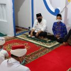 Munajat Hajat Ratibu di Masjid Kesultanan Buton Uritanet.com