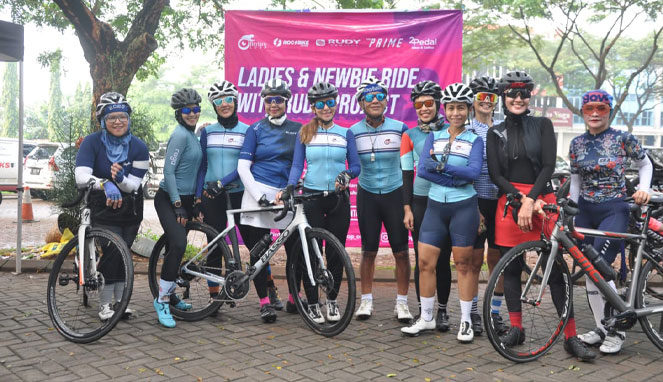 World-Bicycle-Day- Ladies-&-Newbie-Ride-Gowes-Young-Ladies