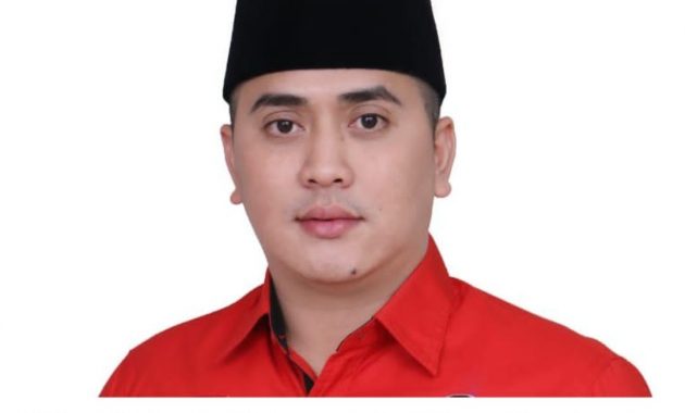 Sekretaris PDI Perjuangan DPC Kota Bekasi Sulitnya Pengurusan PAW  Uritanet.com