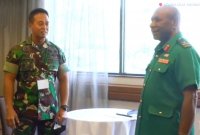 KASAD Bertukar Cinderamata Kepada Para Delegasi di Honolulu,Hawaii Uritanet.com