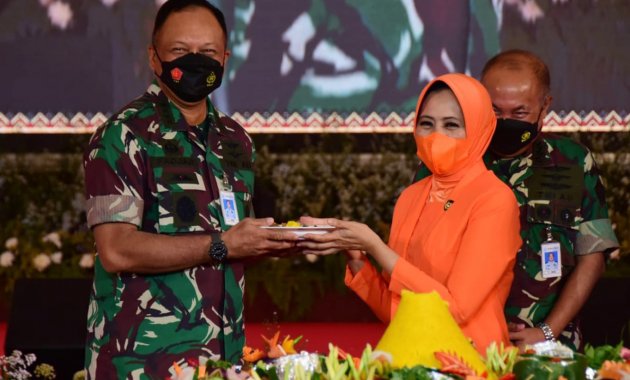 PIA Ardya Garini,Bantu Sejahterakan Keluarga Besar TNI AU Uritanet.com