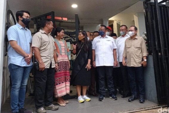 Usai Uji Kelayakan Komisi 1 DPR Datangi Kediaman Calon Panglima TNI Jendral Andika Uritanet.com