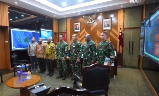 Kerja Sama TNI AD Dengan Pemda Papua Barat,Jendral Andika:Saya Ingin Papua Barat Maju Itu Kecintaan Saya Uritanet.com