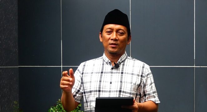 Gus Hilmy: Jangan Dimaknai Politis Presiden Jokowi Shalat Idulfitri di Istana Negara Yogyakarta Uritanet.com