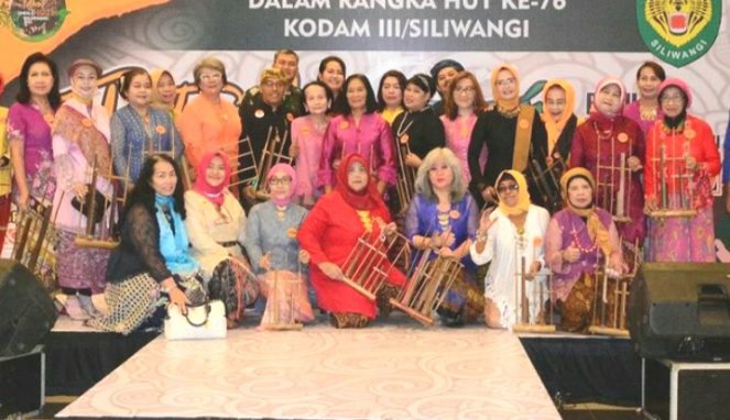 Festival UMKM dan Batik Siliwangi Media Lestarikan Warisan Budaya Leluhur Bangsa Uritanet.com