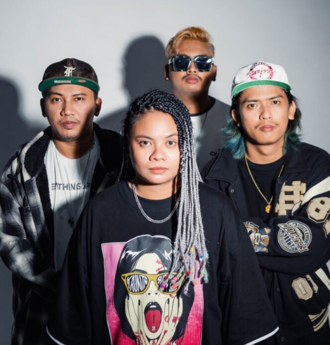 Brothers Smile (Reborn) membawa warna baru blantika musik Indonesia lewat Back Home